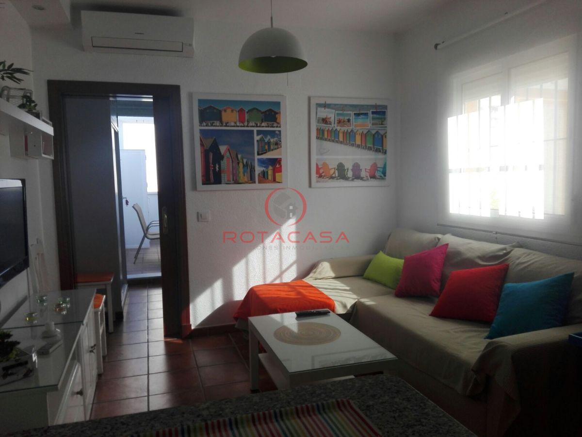 For rent of flat in Rota