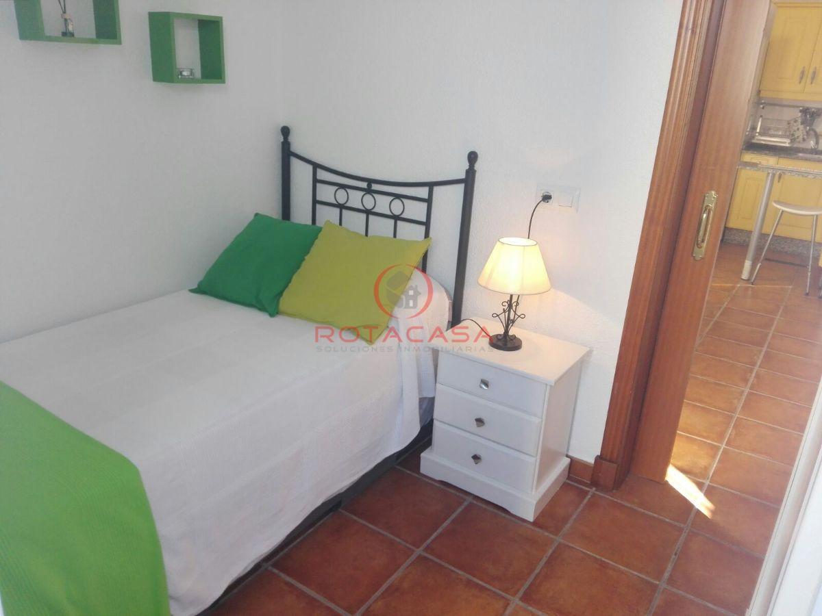 For rent of flat in Rota
