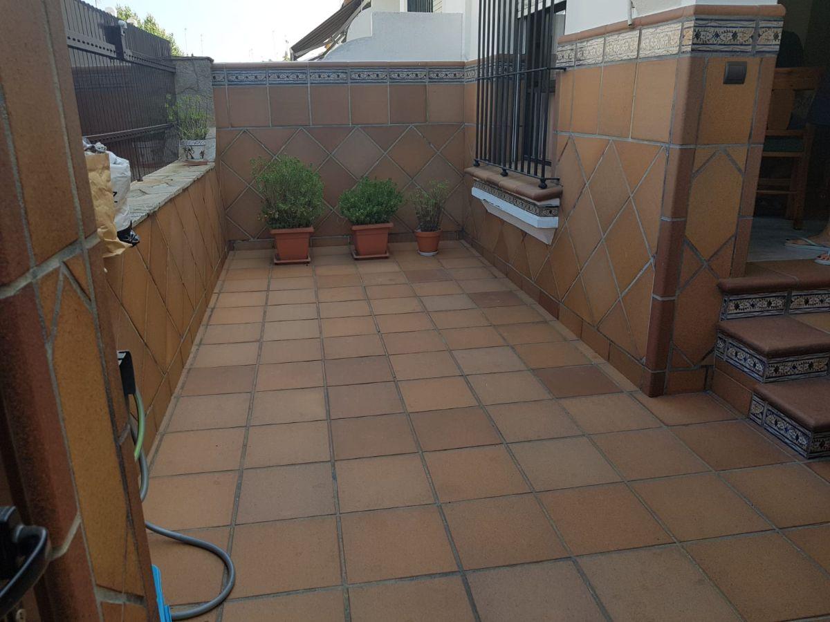 For rent of house in Rota
