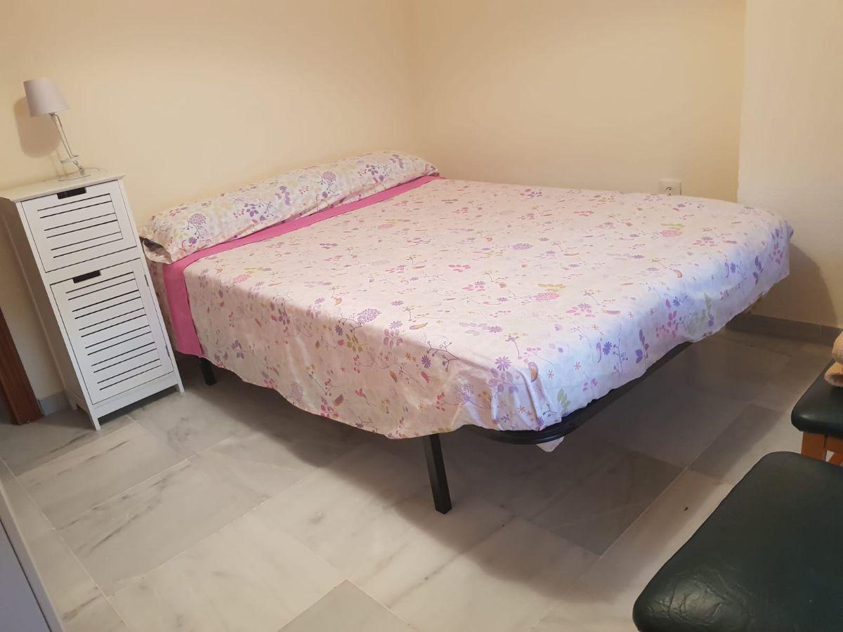 For rent of house in Rota