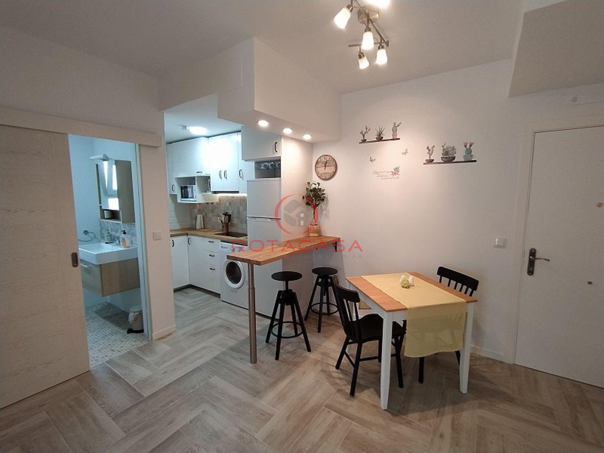 For sale of apartment in Rota