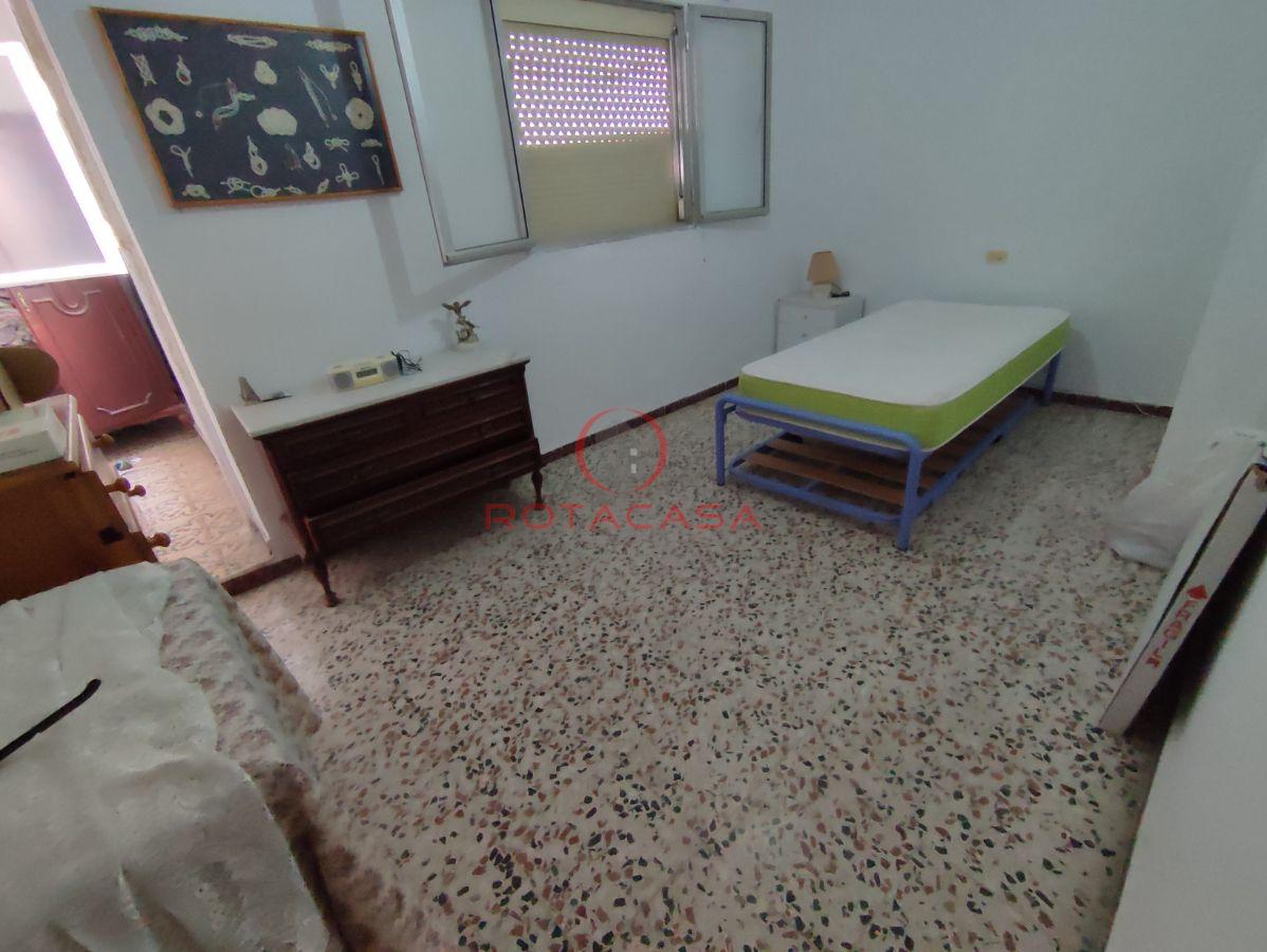 For sale of house in Rota