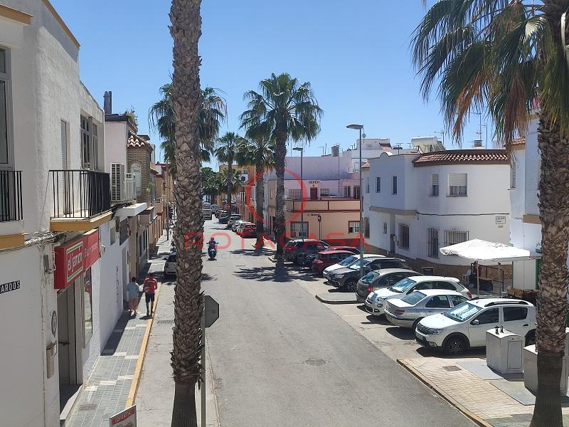 For sale of flat in Rota