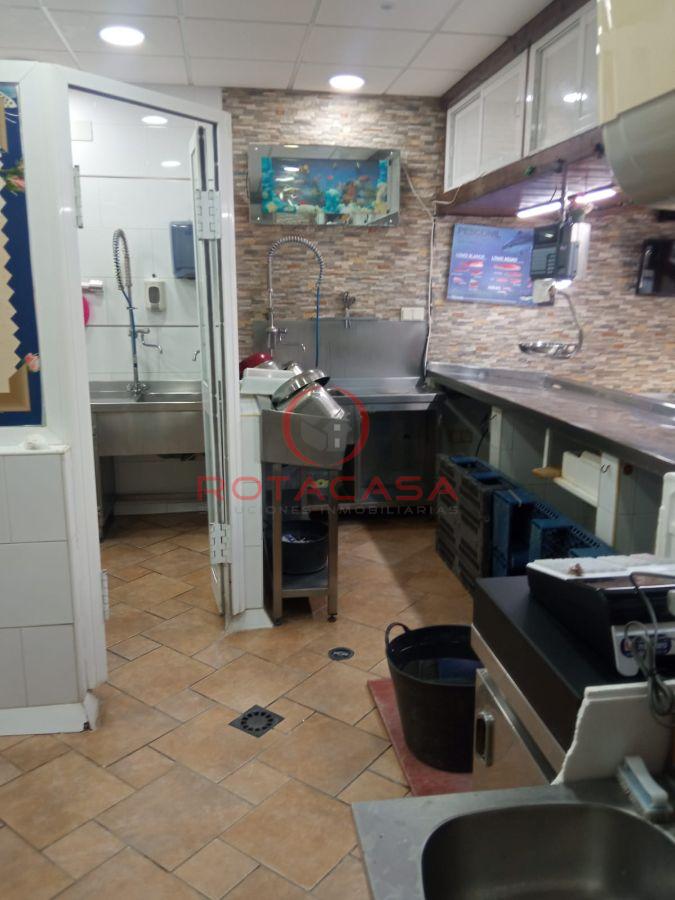 For sale of commercial in Rota