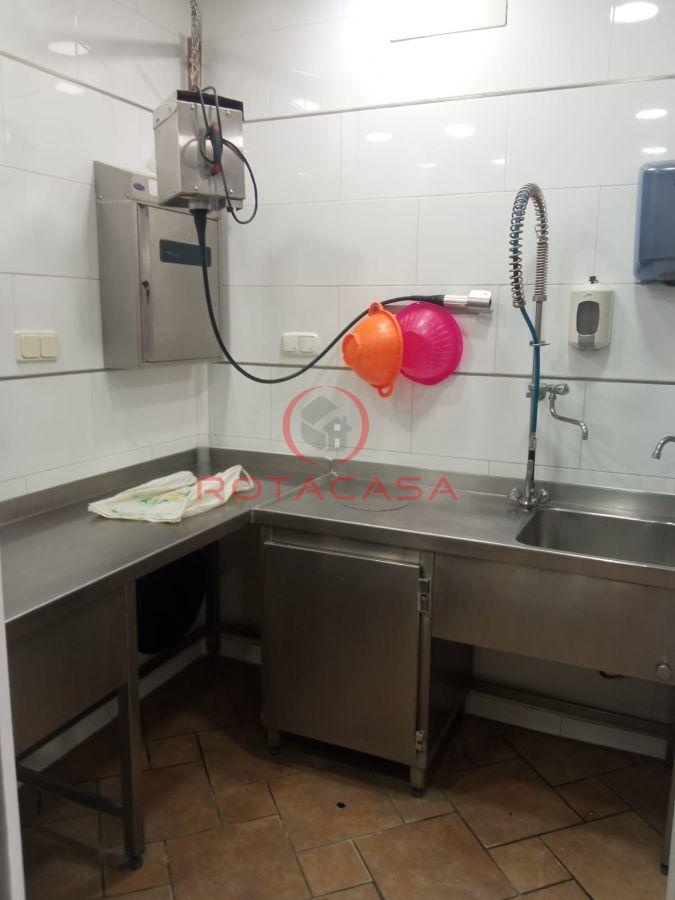 For sale of commercial in Rota