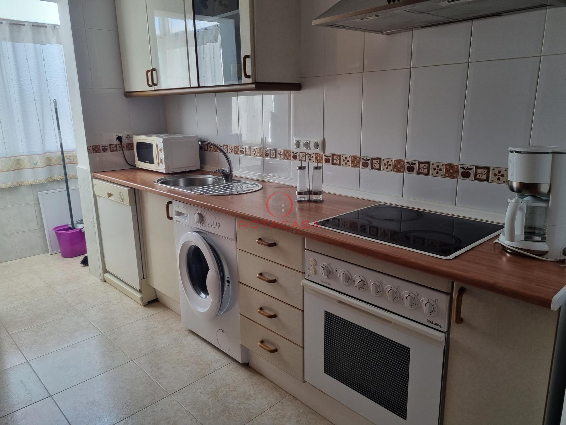 For sale of flat in Rota