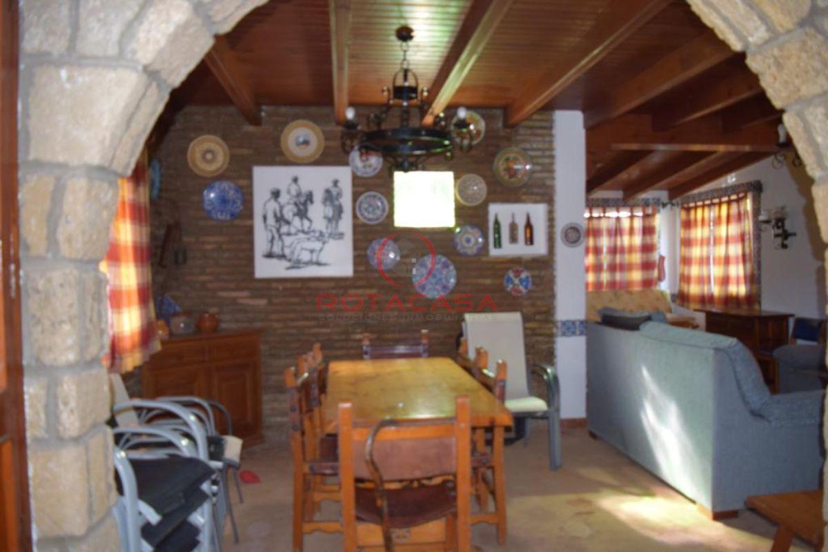 For sale of rural property in Rota
