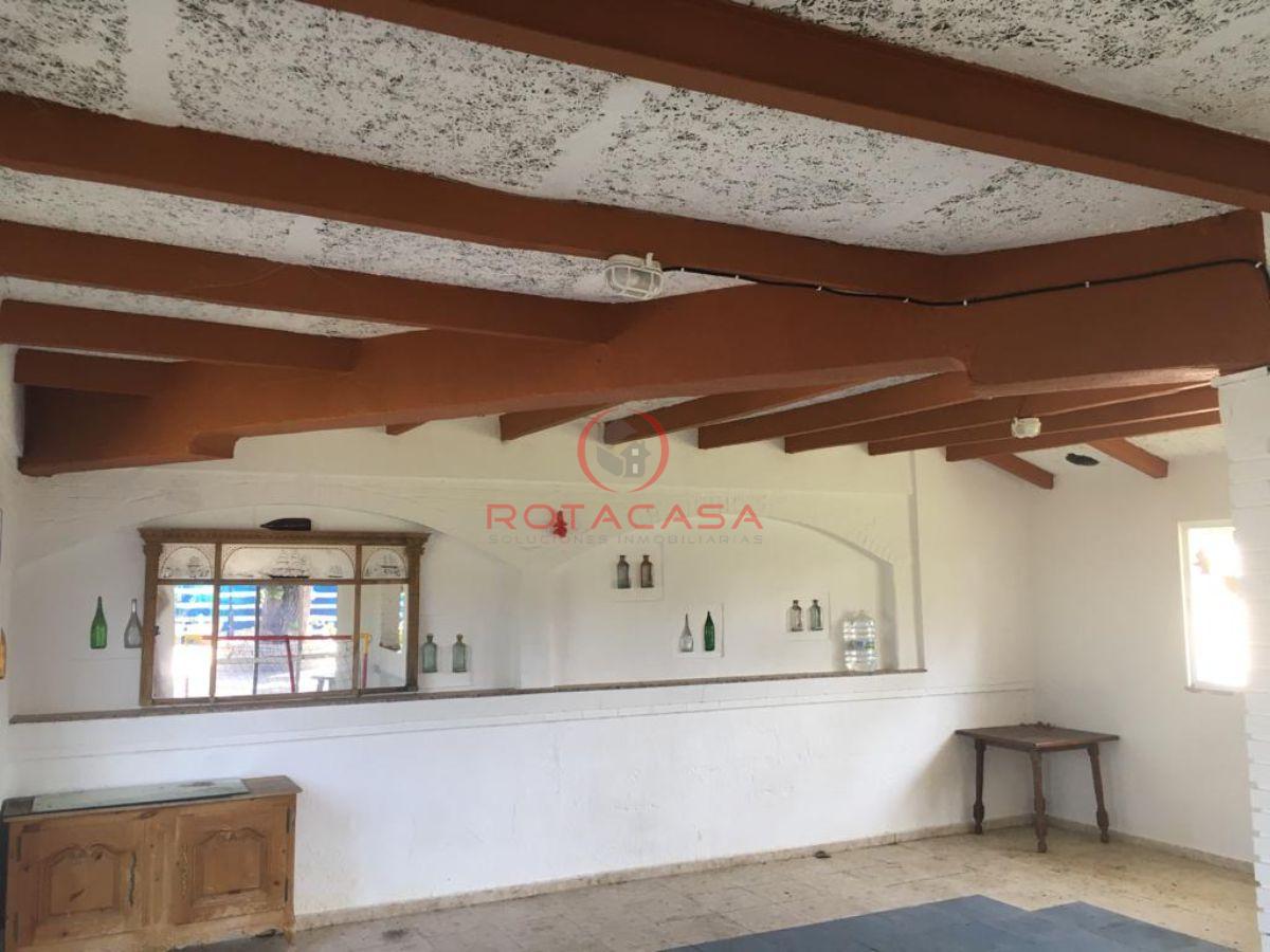 For sale of rural property in Rota