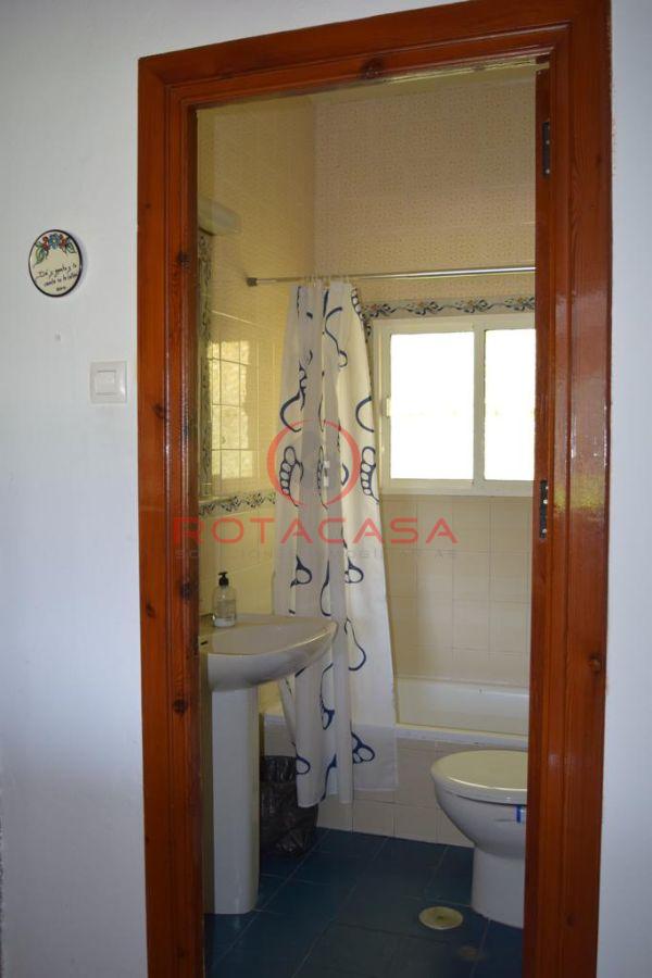 For sale of rural property in Rota