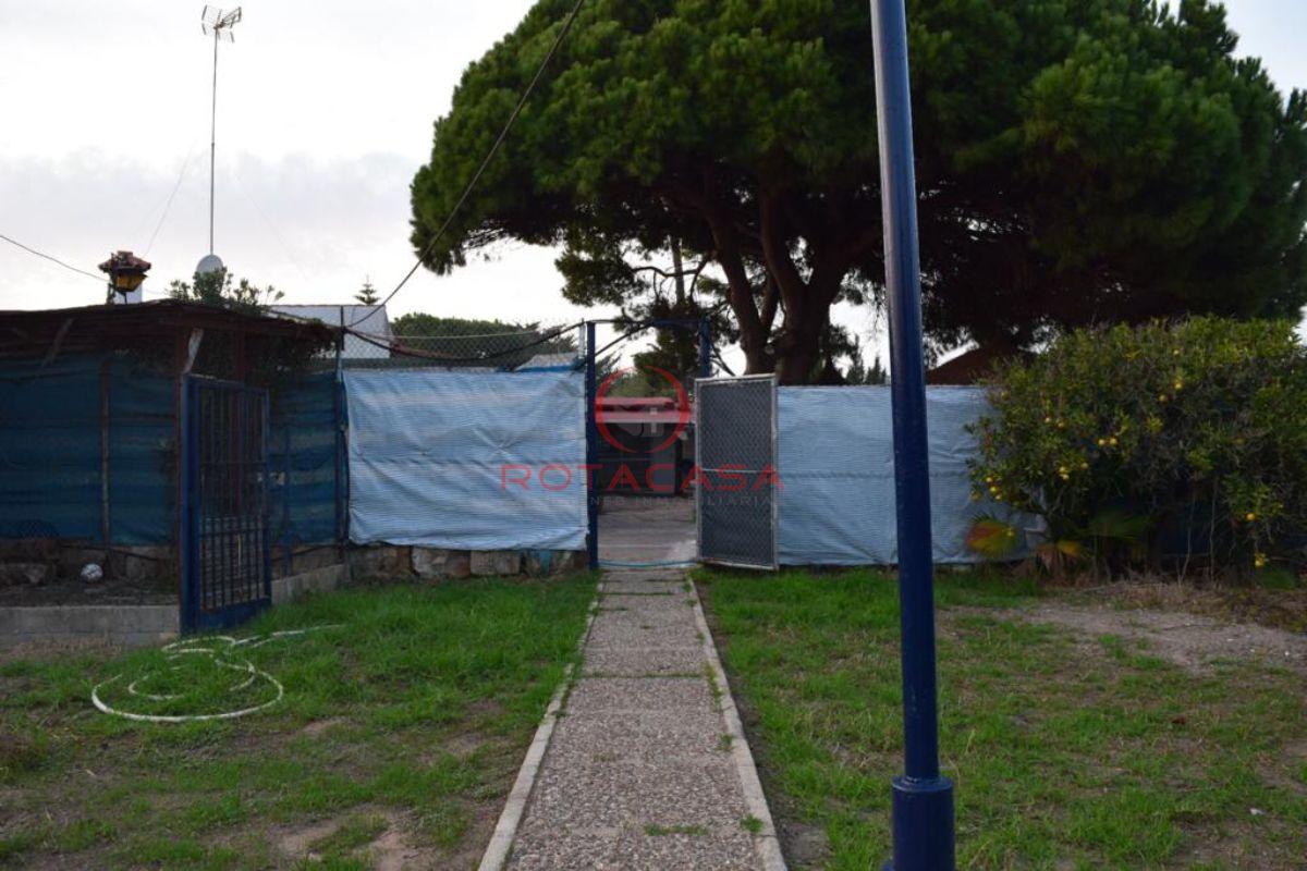 For sale of rural property in Rota