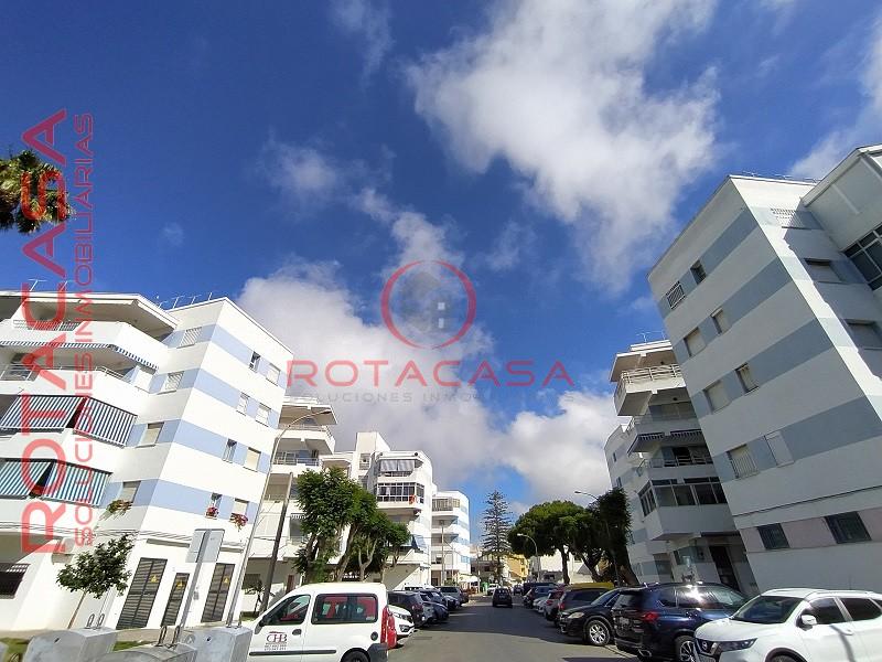 For sale of flat in Rota