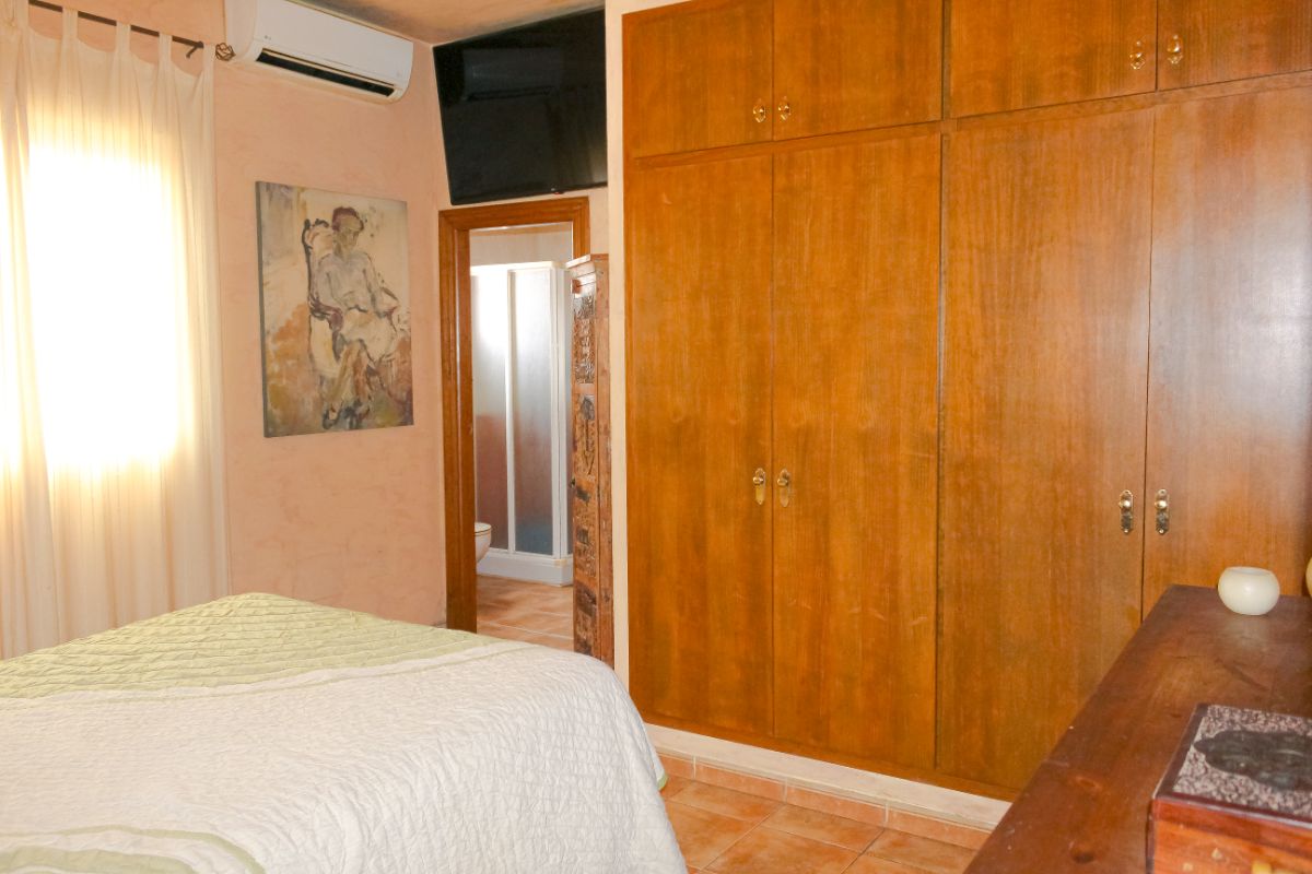 Venta de villa en Catral