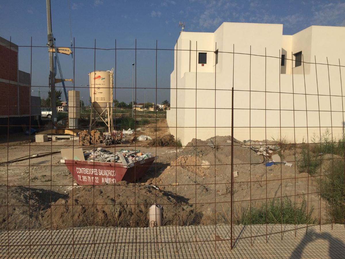 Venta de terreno en Dolores