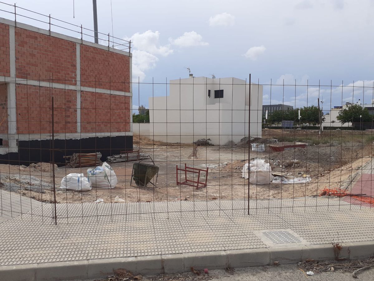 Venta de terreno en Dolores