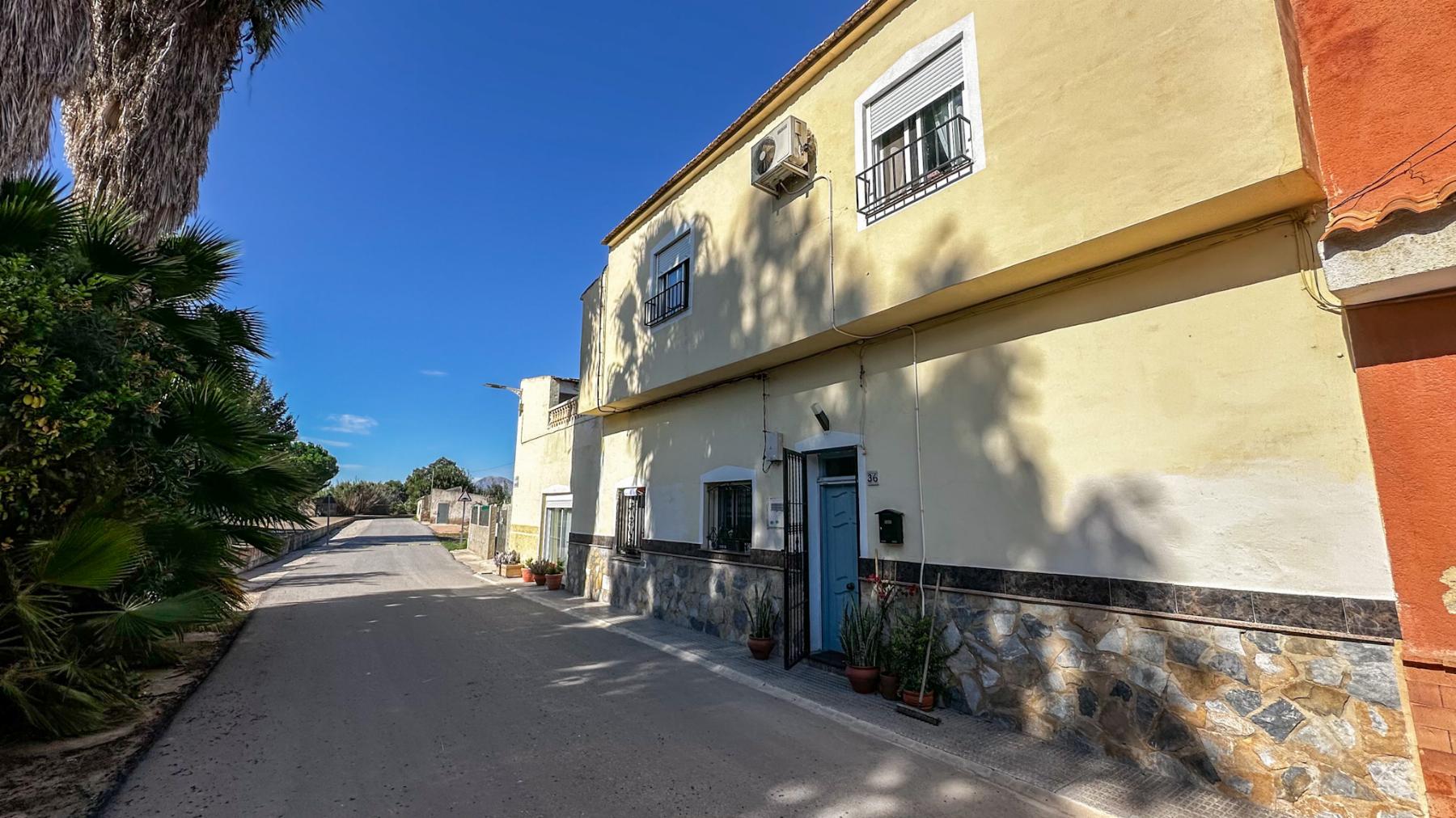 Venta de casa en Dolores