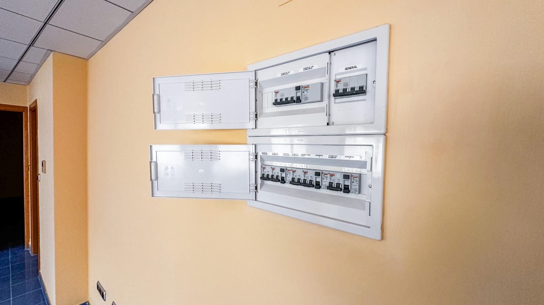 Venta de edificio en Albatera