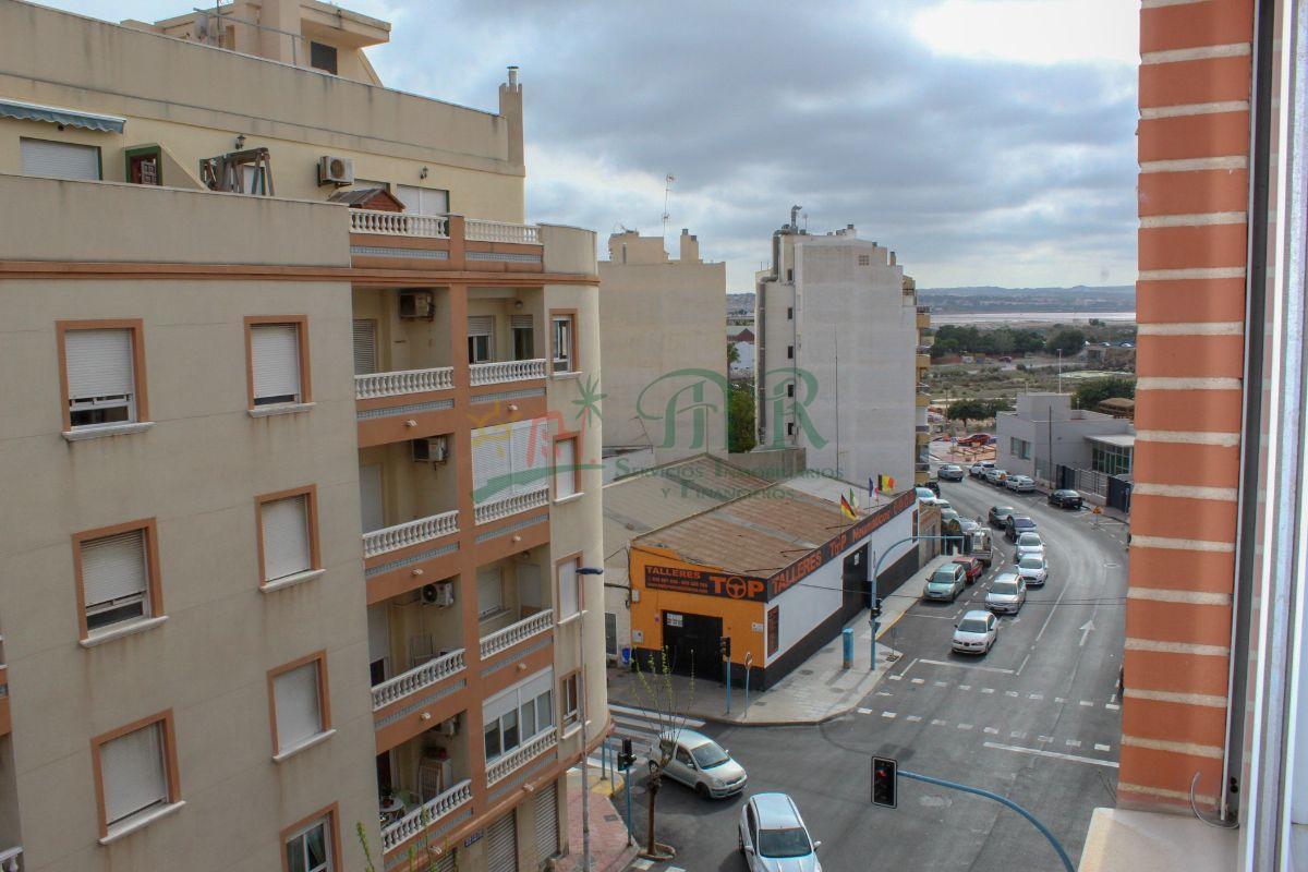 For sale of flat in Torrevieja