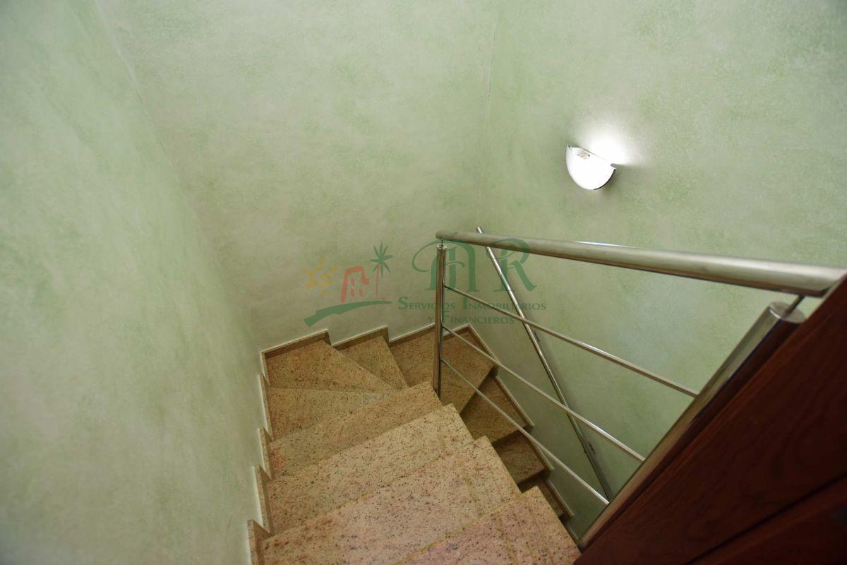 Venta de villa en Los Montesinos