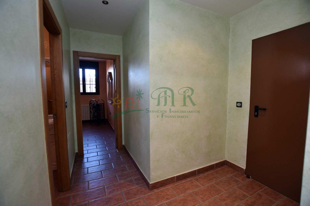 Venta de villa en Los Montesinos