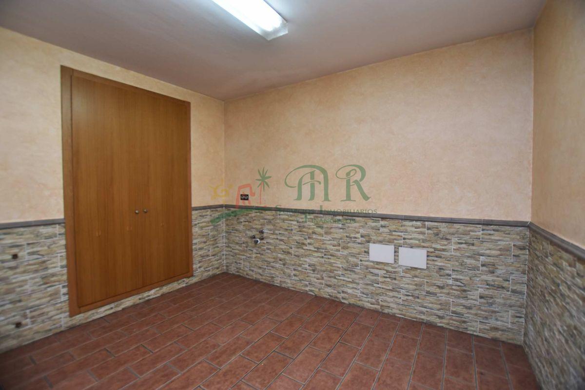Venta de villa en Los Montesinos