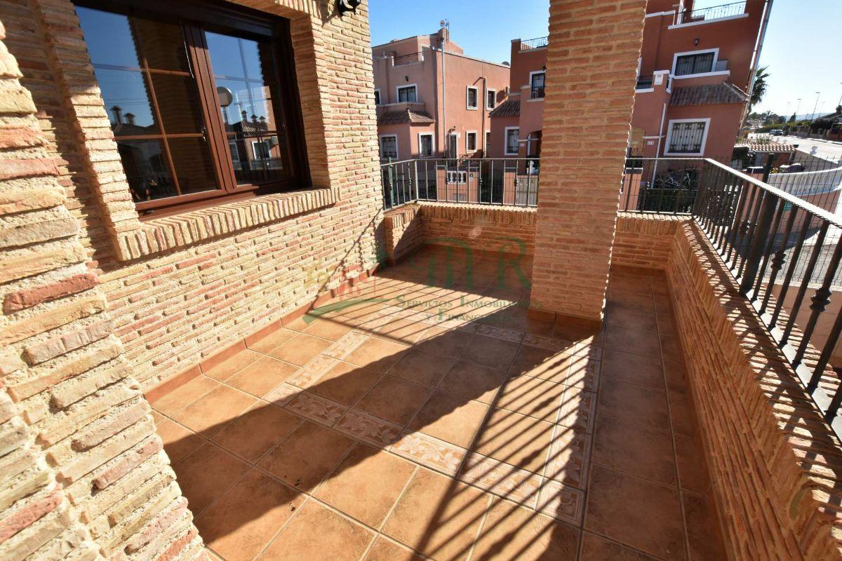 Venta de villa en Los Montesinos