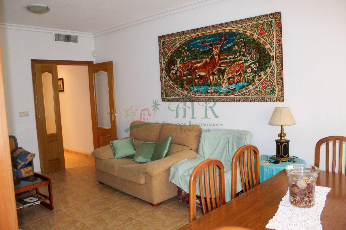 For sale of flat in Almoradí