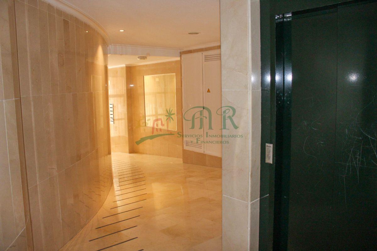 For sale of flat in Almoradí