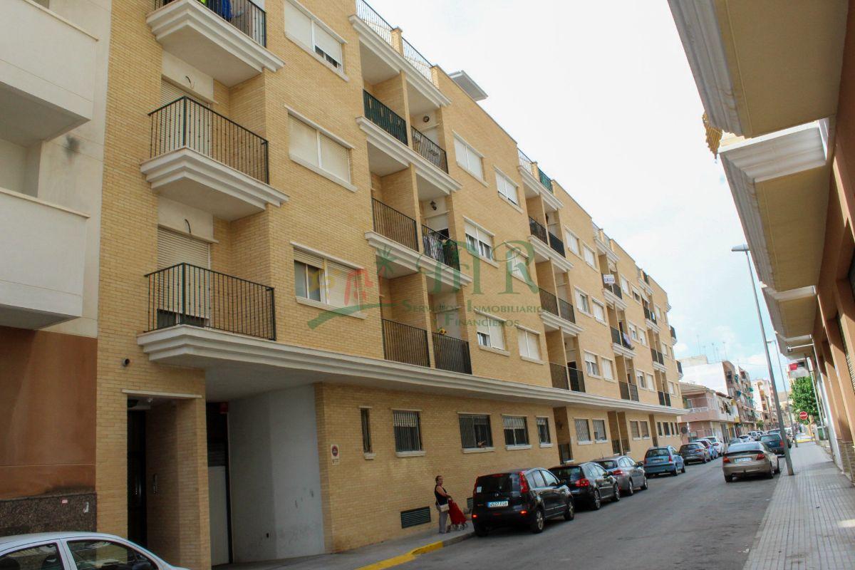 For sale of flat in Almoradí