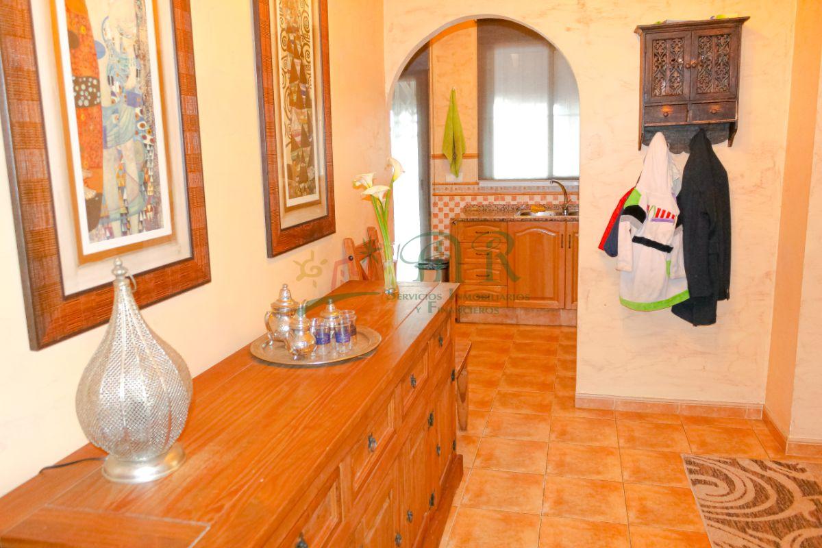 For sale of villa in Catral