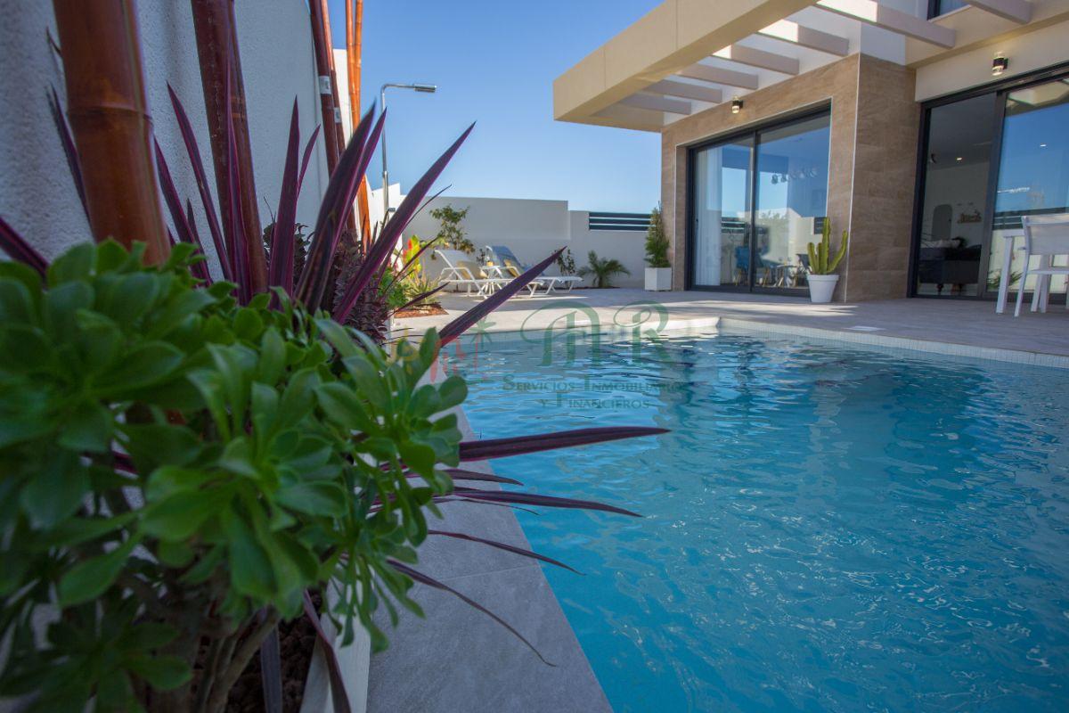 Venta de villa en Los Montesinos Venta de villa en Los Montesinos