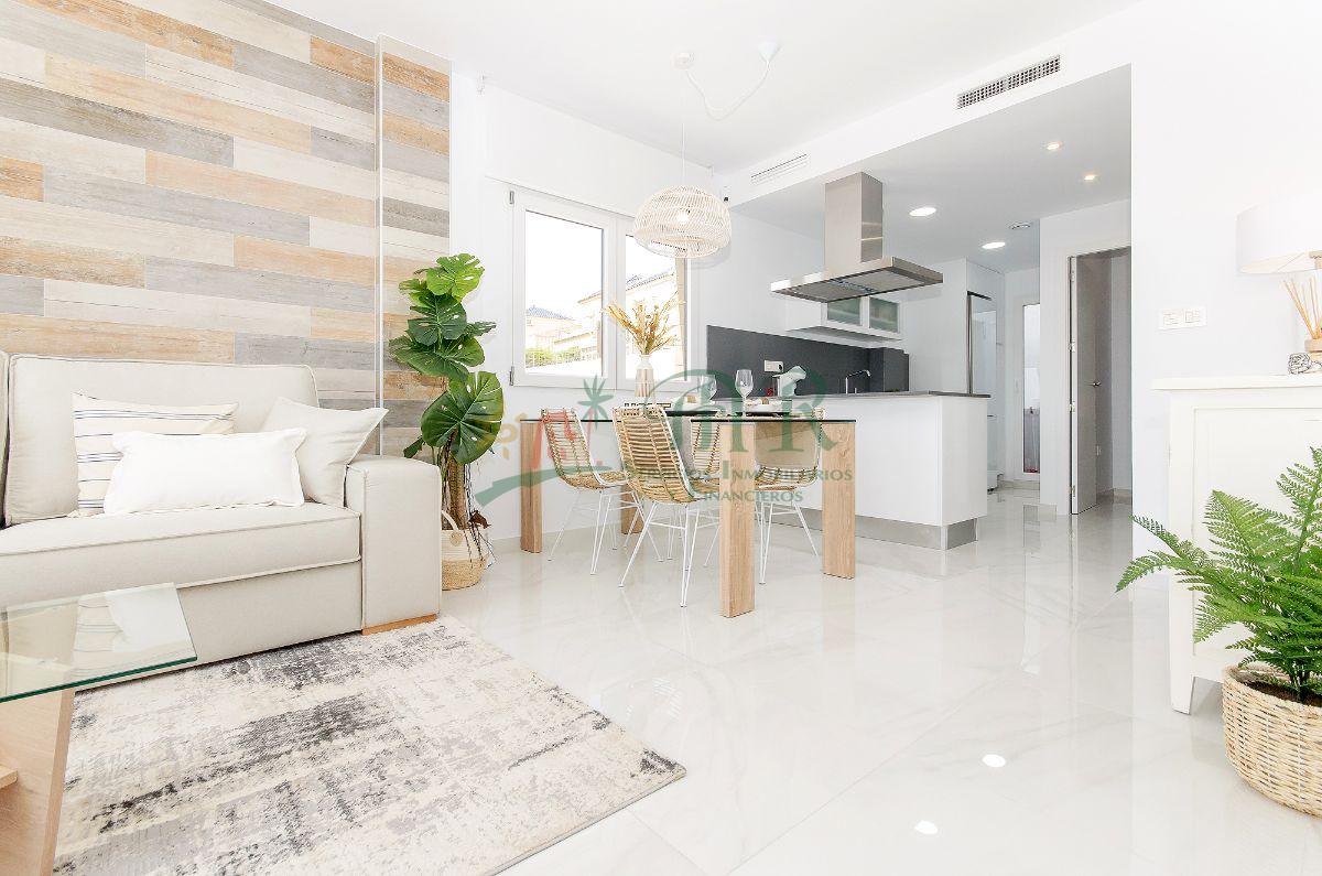 For sale of chalet in Torrevieja For sale of chalet in Torrevieja