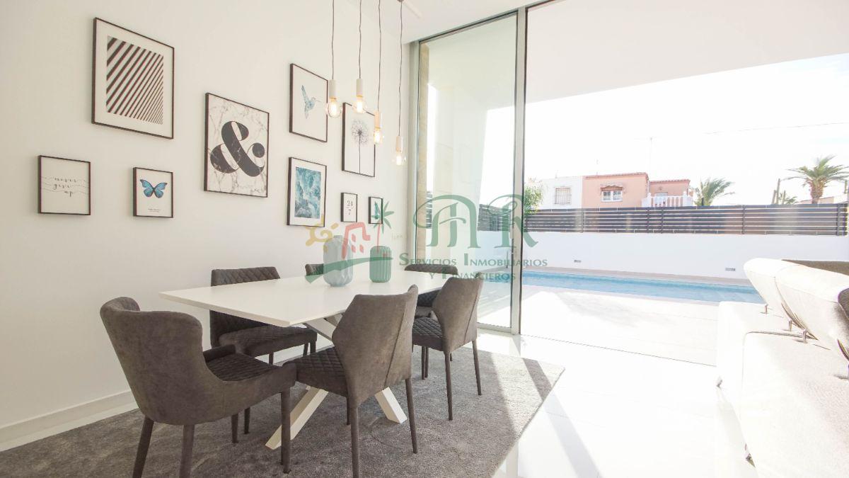 Venta de villa en Torrevieja