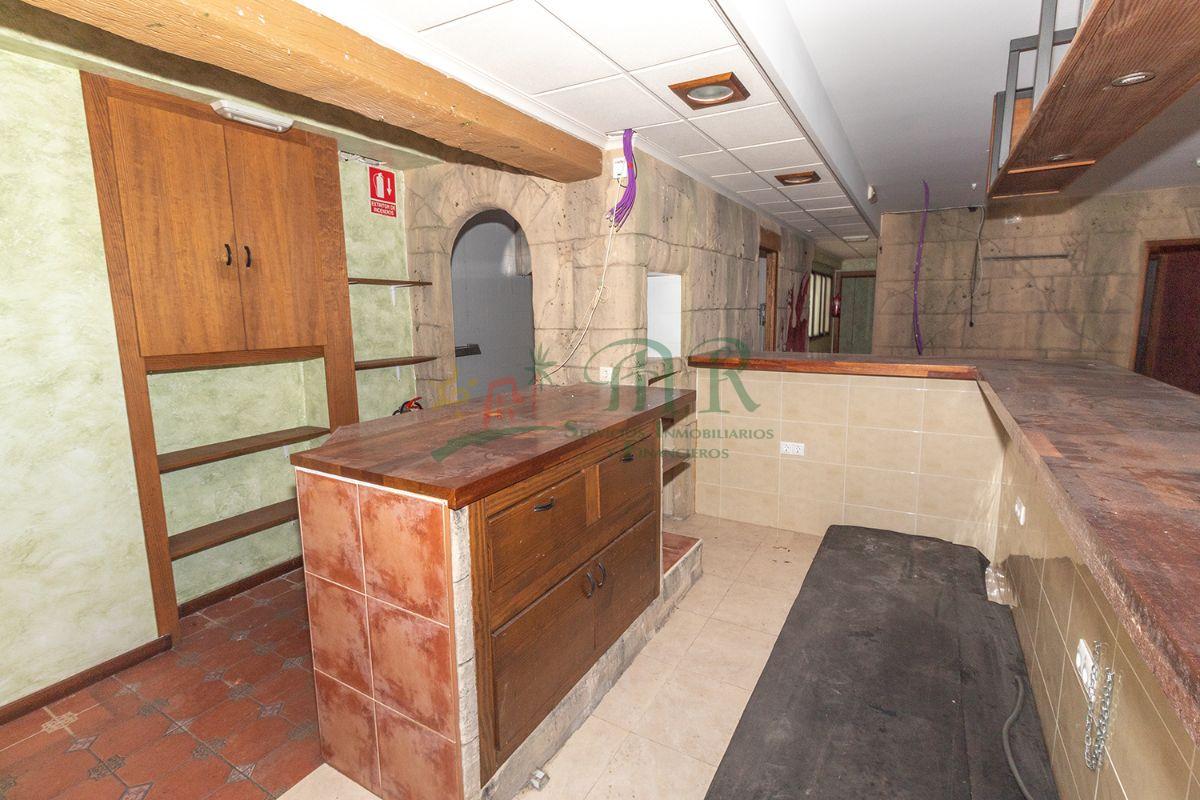 Venta de local comercial en Almoradí