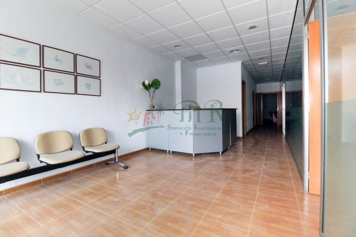 For sale of commercial in Almoradí