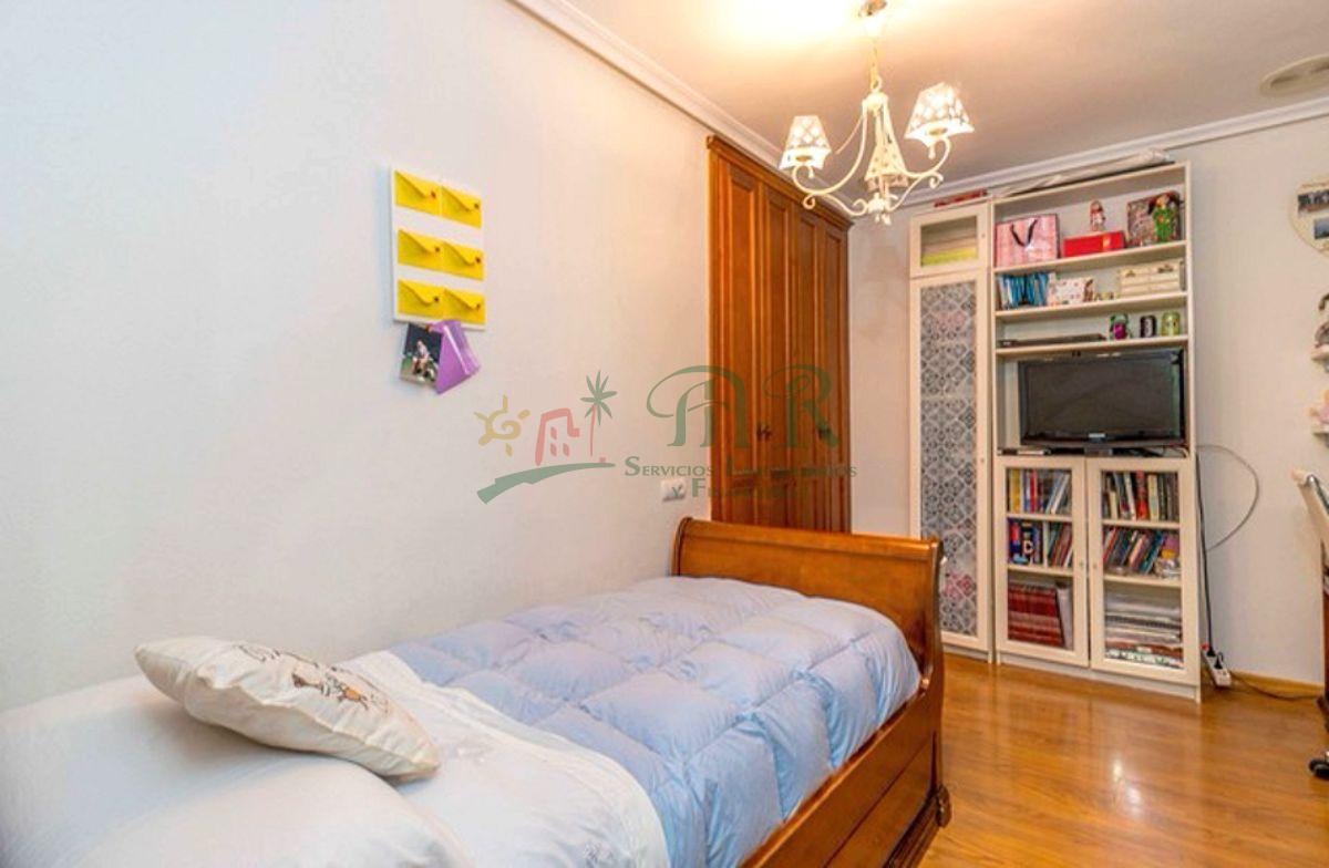 For sale of premises in Torrevieja For sale of premises in Torrevieja