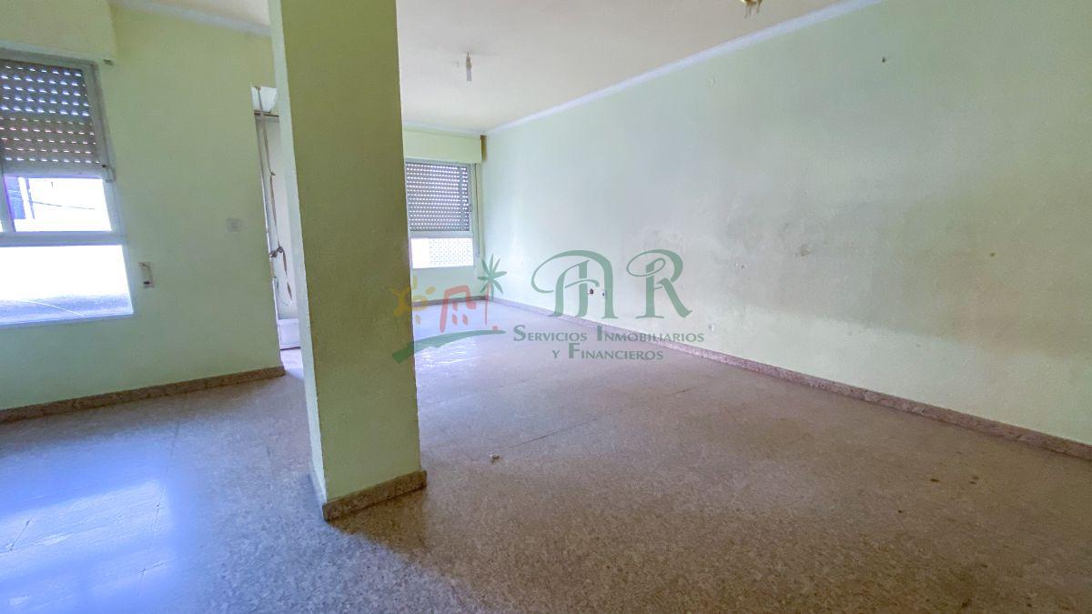 For sale of flat in Almoradí