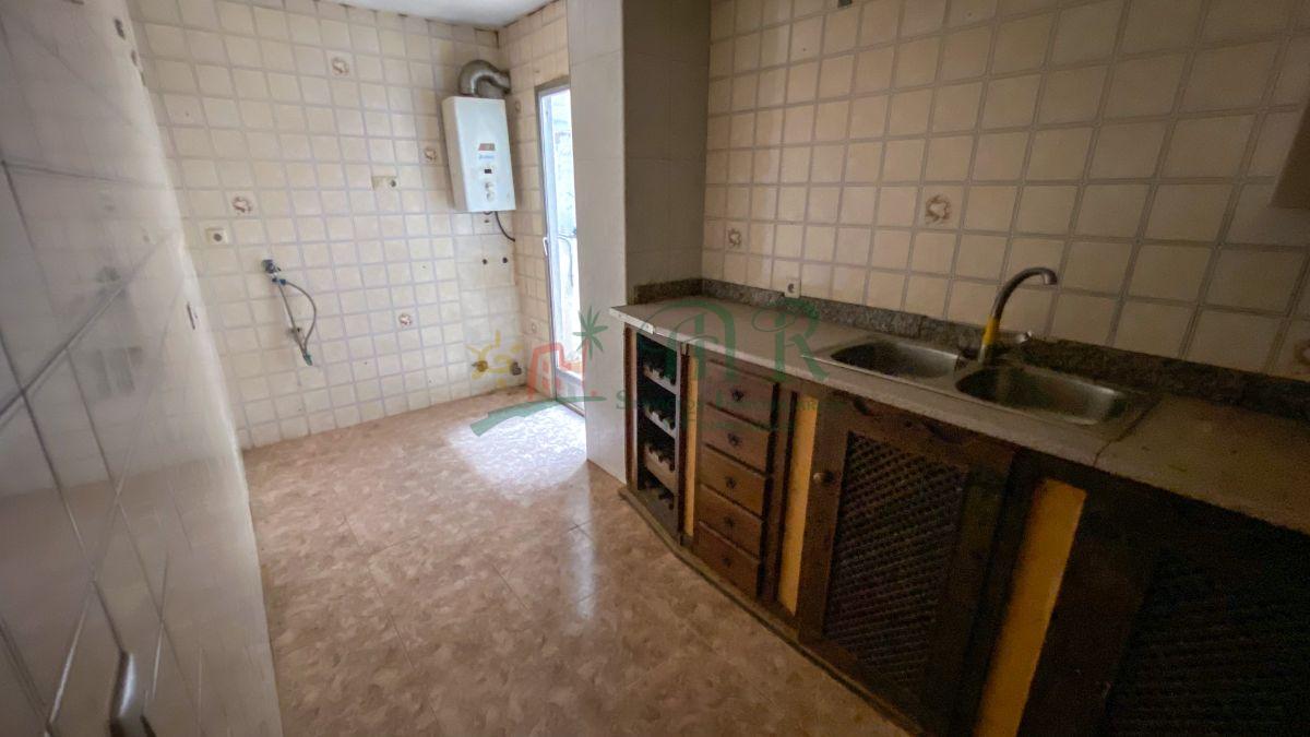 For sale of flat in Almoradí