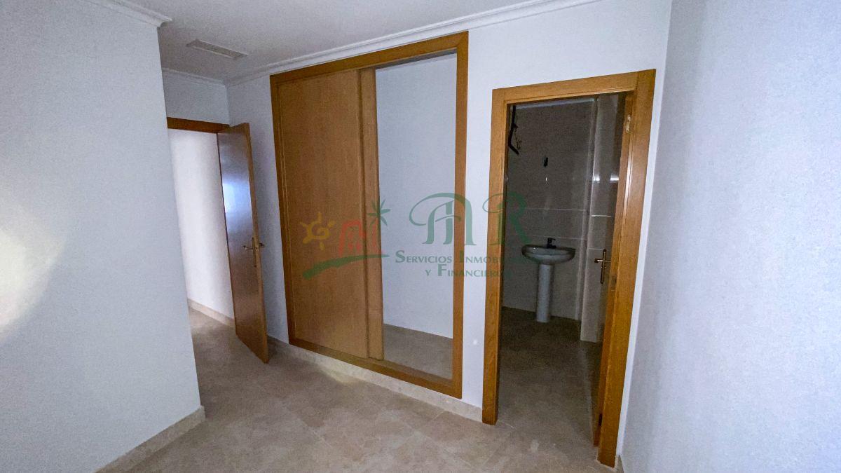 For sale of flat in Monforte del Cid