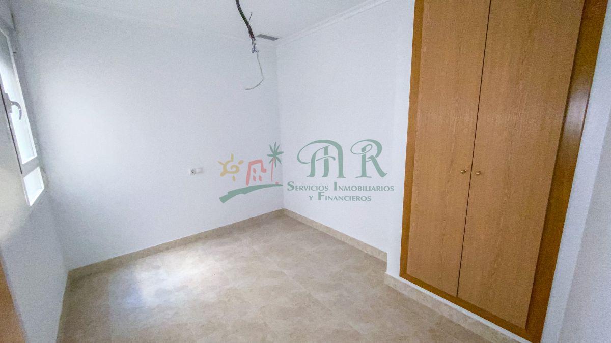 For sale of flat in Monforte del Cid