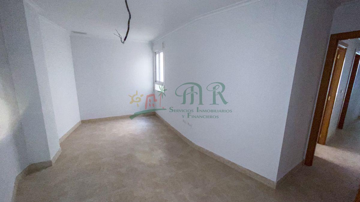 For sale of flat in Monforte del Cid