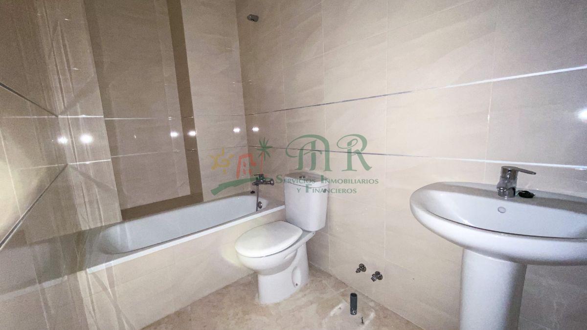 For sale of flat in Monforte del Cid