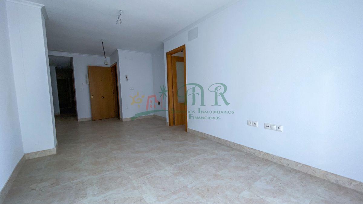 For sale of flat in Monforte del Cid