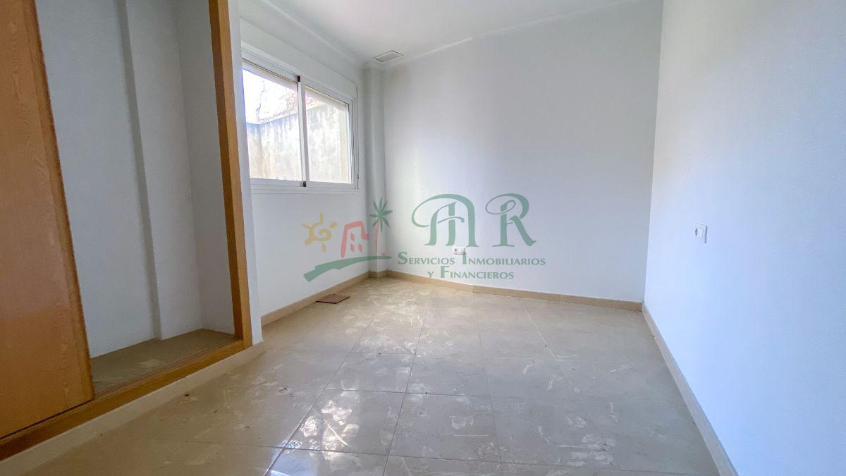 For sale of flat in Monforte del Cid