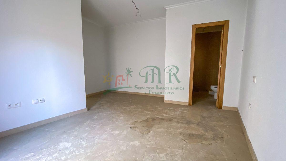 For sale of flat in Monforte del Cid