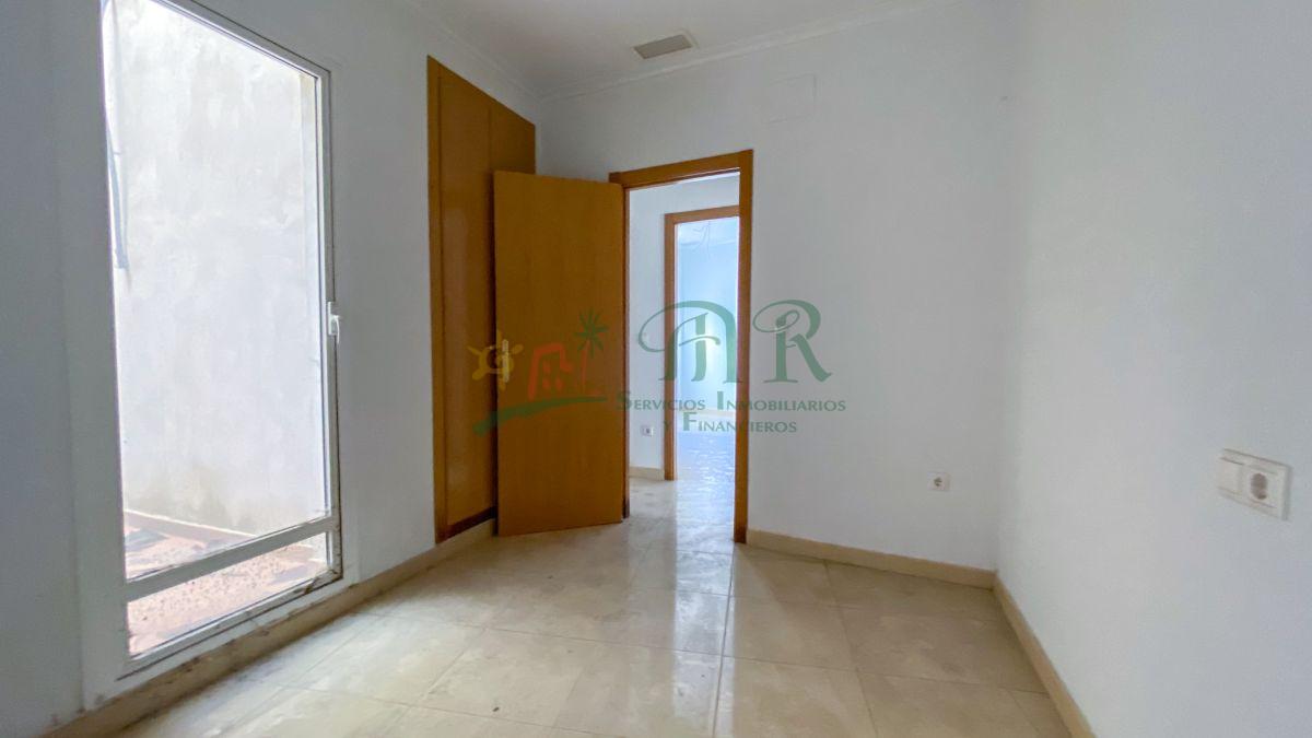 Venta de piso en Monforte del Cid