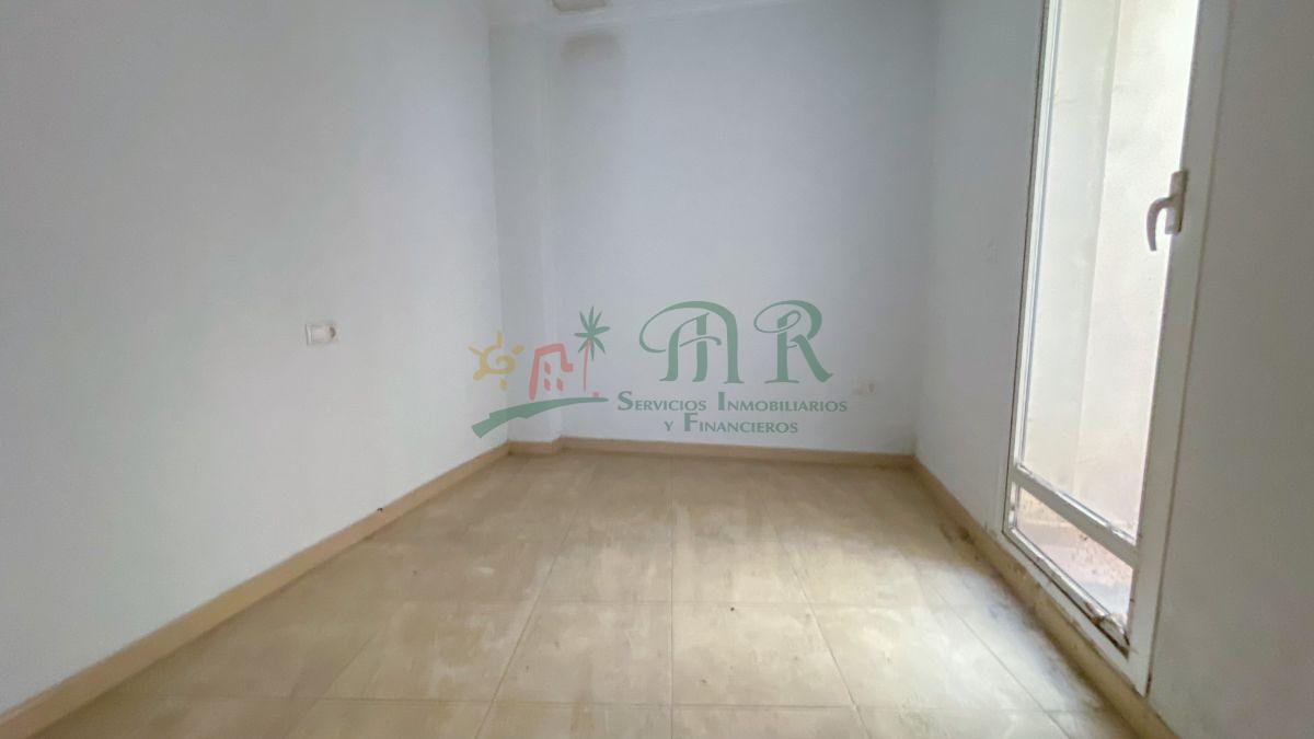 For sale of flat in Monforte del Cid