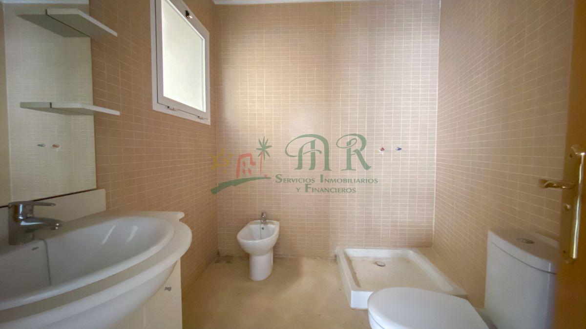 For sale of flat in Monforte del Cid