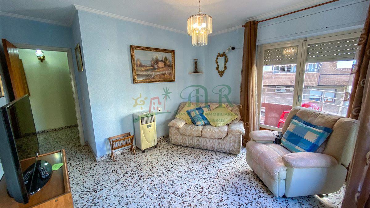 For sale of flat in Almoradí
