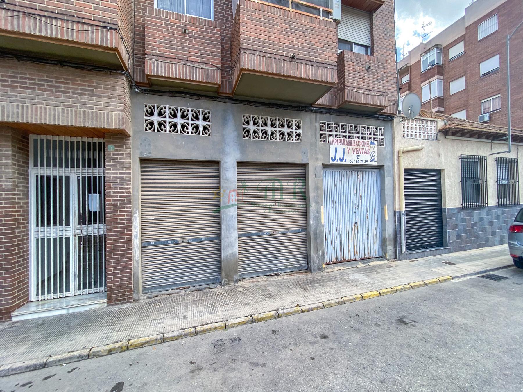 Venta de local comercial en Catral