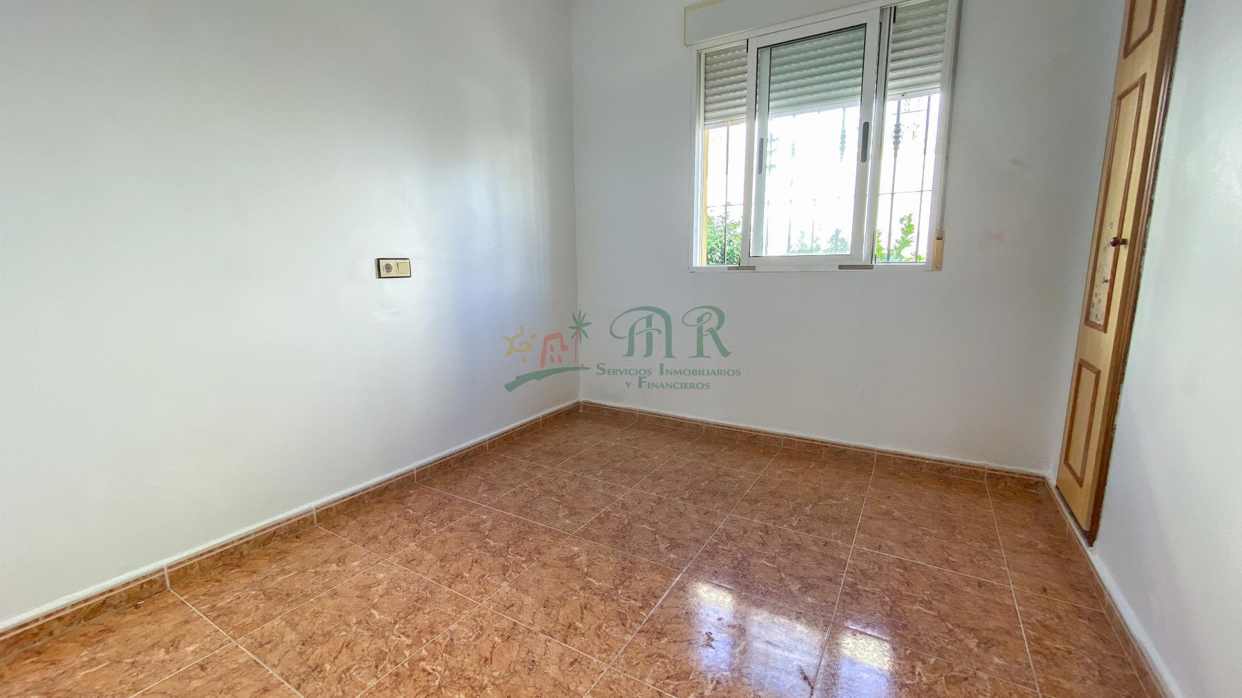 For sale of chalet in San Fulgencio